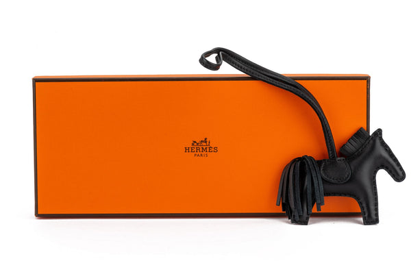 【Special Archives】 70s Hermes goat Special Archives】 70s Hermes goat Fashion History Through Vintage