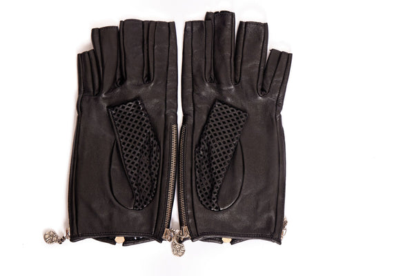Chanel Black Leather Pouch Detail Fingerless Gloves Size 7.5 Chanel