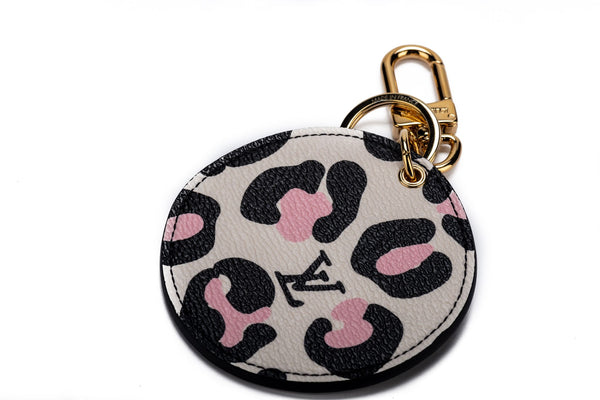 LOUIS VUITTON Louis Vuitton Porto Clé Illustre Wild at Heart Keyring Keychain  Bag Charm MP3070 Pink Black