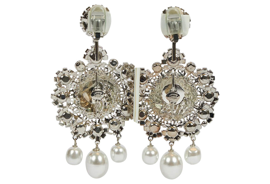 Vrba Woven Pearls Chandelier Earrings