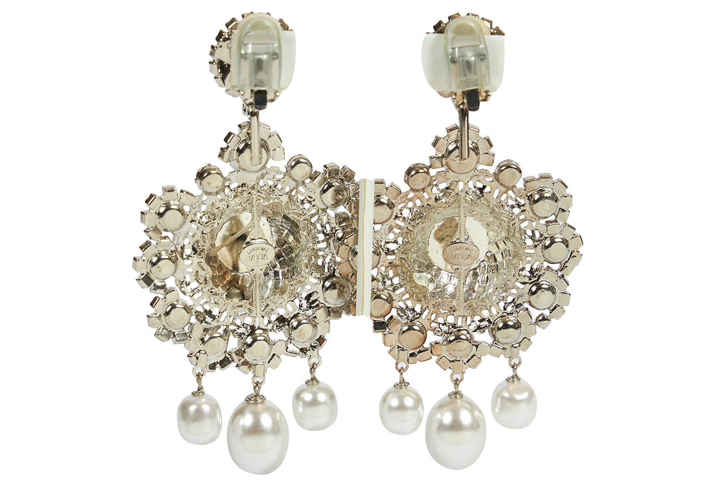 Vrba Woven Pearls Chandelier Earrings