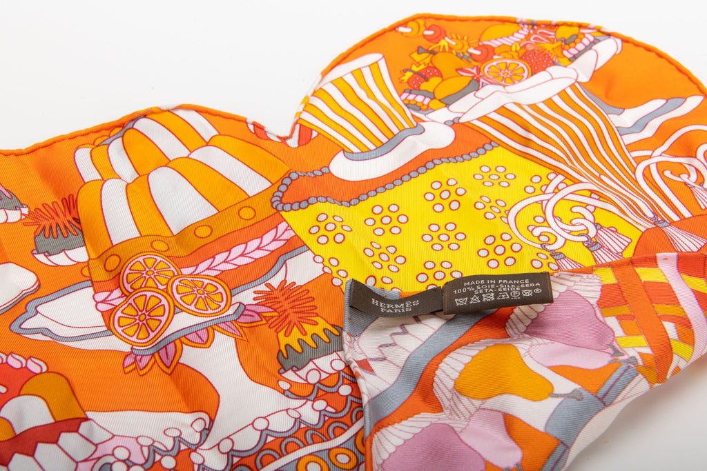 Hermes Lim.Ed. Gastronomie Heart Scarf