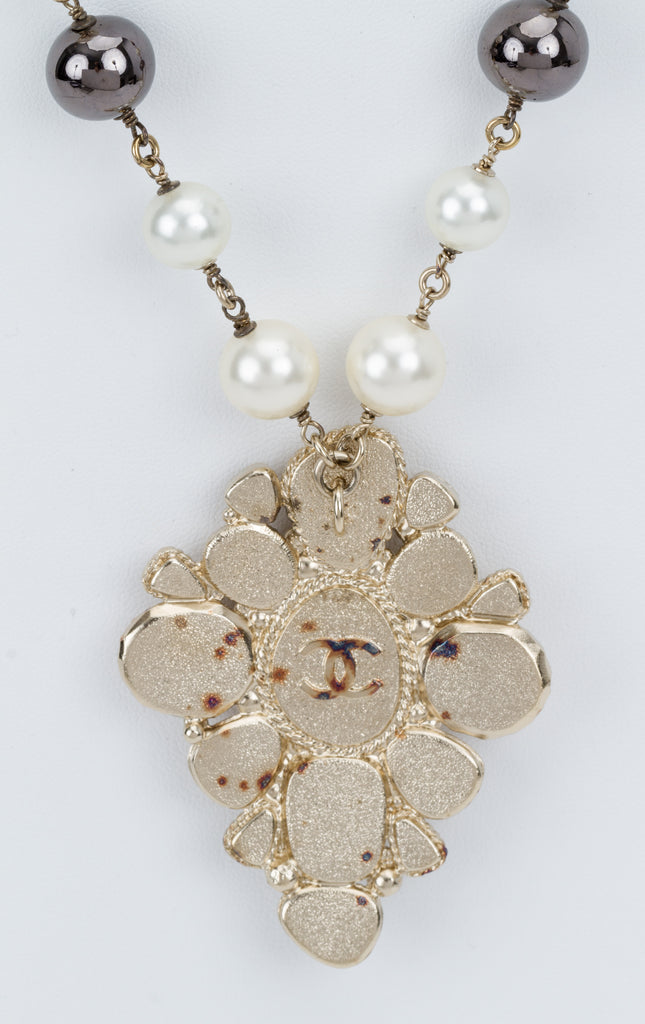 Chanel White & Gray Pendant Necklace
