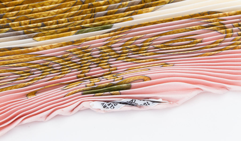 Hermès Pleated Brandeburg Pink Scarf