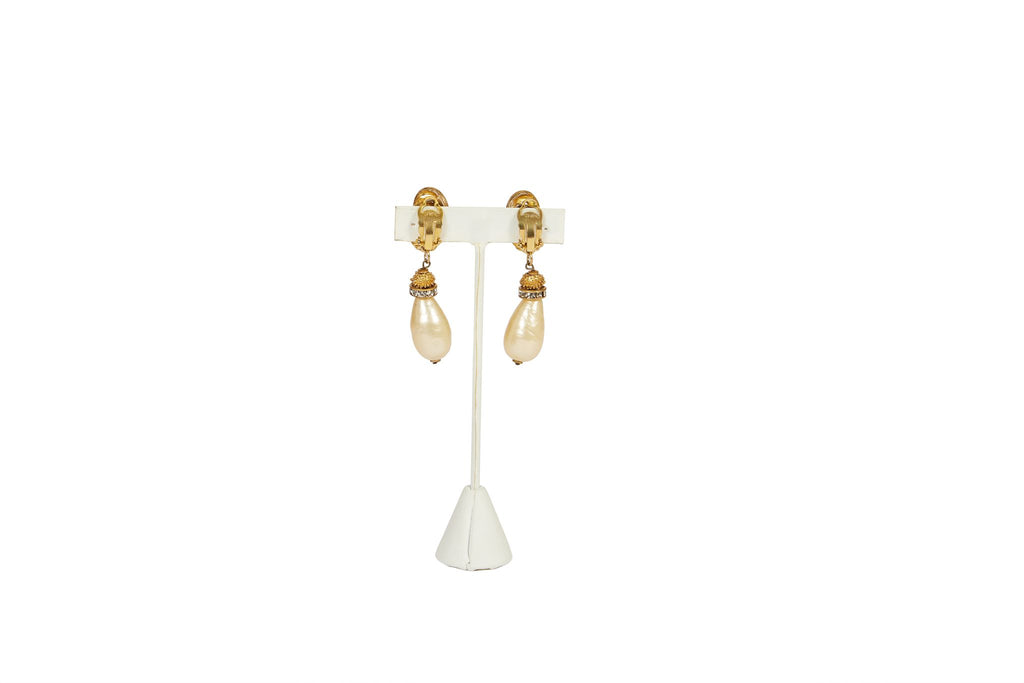 Chanel 70s Pearl Dangle Earrings