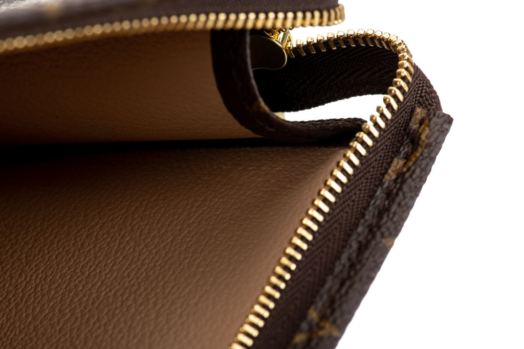 Vuitton Lim.Ed. Heart Monogram Clutch BN