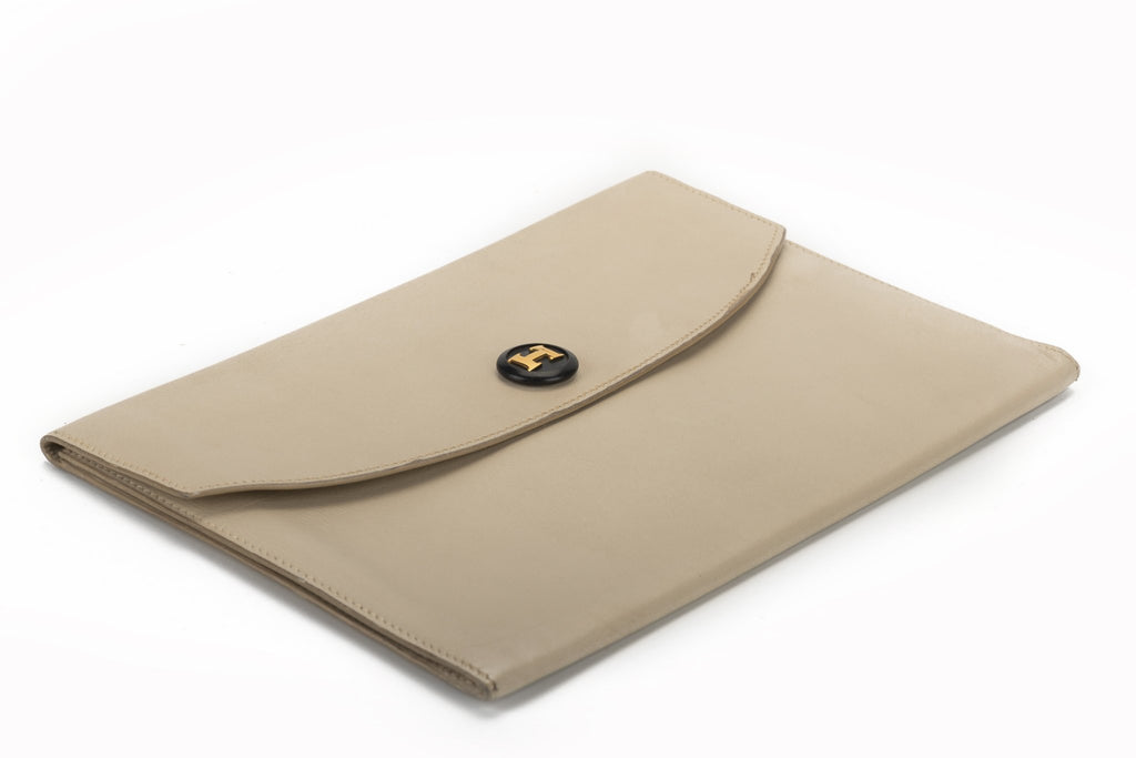 Hermes Off White Vintage Box Calf Clutch
