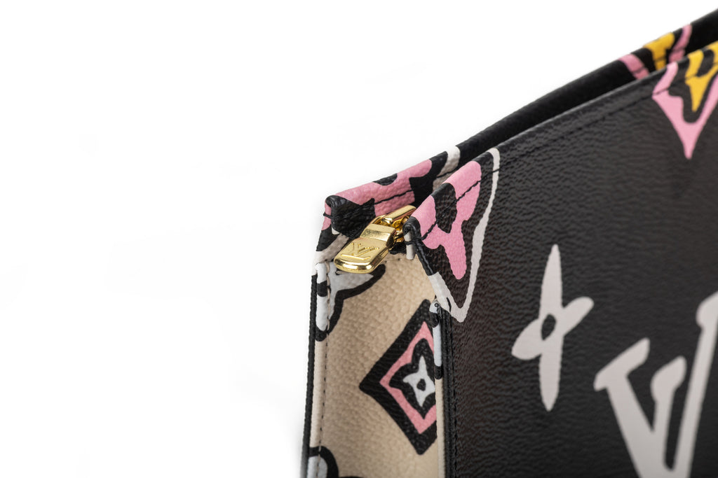 Vuitton Lim.Ed.Animalier Trousse Black