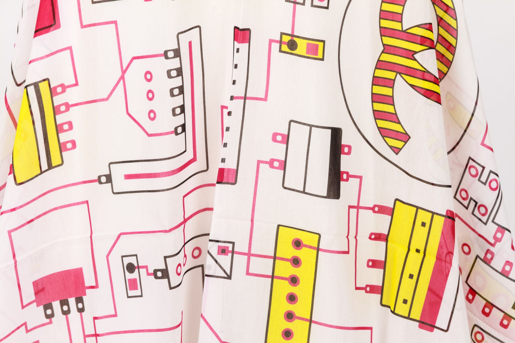 Chanel new oversize sarong/shawl pink