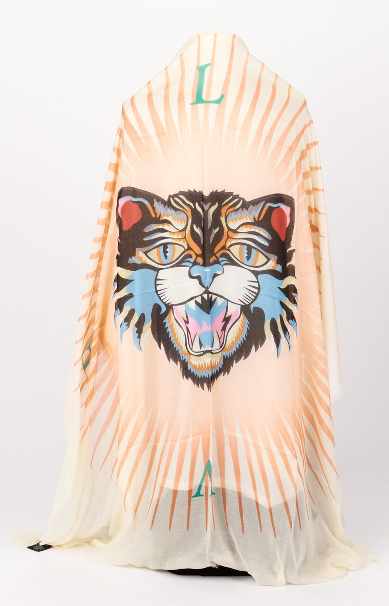 Gucci brand new w/tag shawl cream tiger