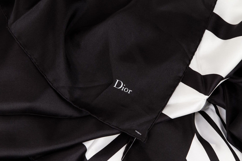 Dior New Oversize Silk Geometric Shawl