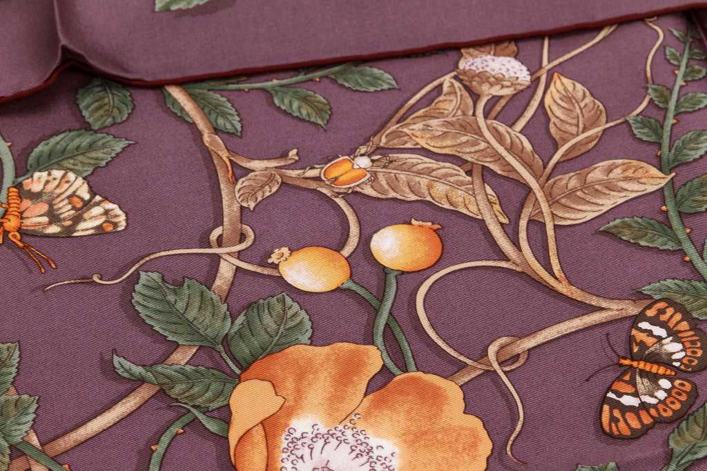 Gucci brand new silk scarf purple flower