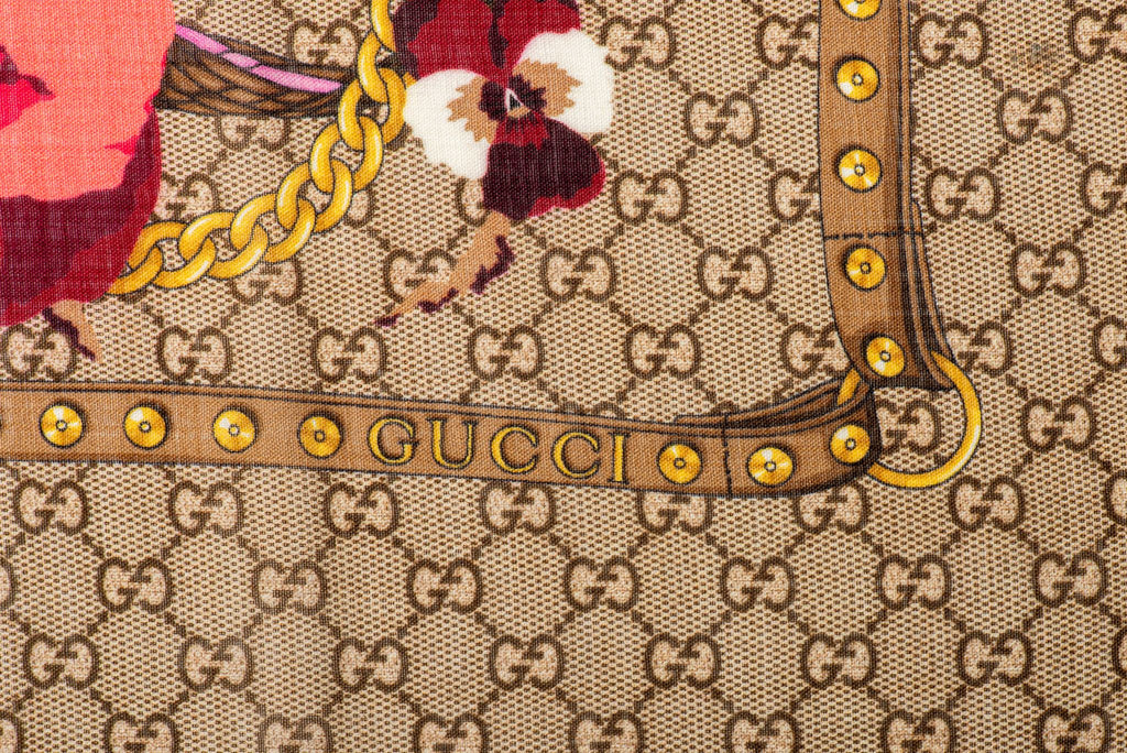 Gucci New Monogram Red Flower Shawl