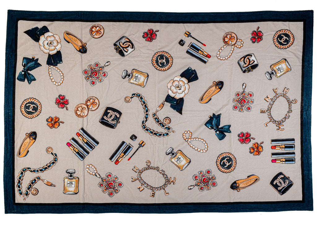 Chanel New Blue Beach Set Icons Design