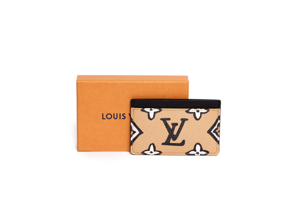 Vuitton Wild At Heart Credit Card Holder