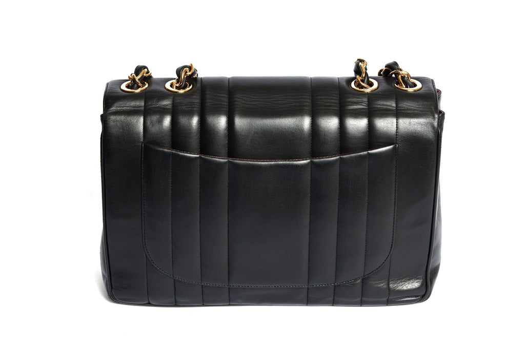 Chanel Jumbo Vintage Vertical Quilted