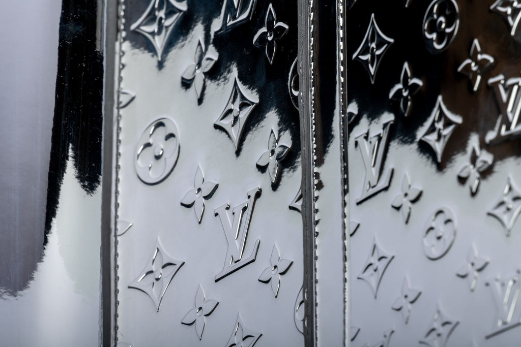 Vuitton Abloh Mirror Coated Sac Plat