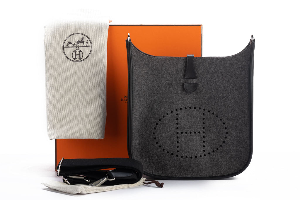 Hermes BNIB Grey/Black Felt Evelyne PM