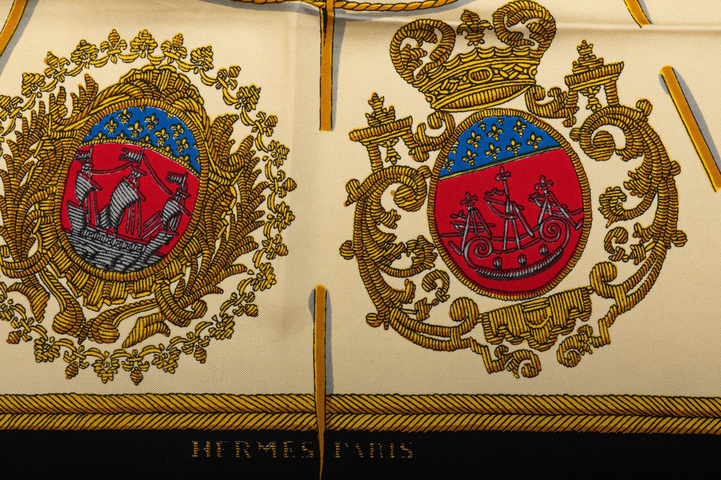 Hermes Preloved Les Armes De Paris Scarf