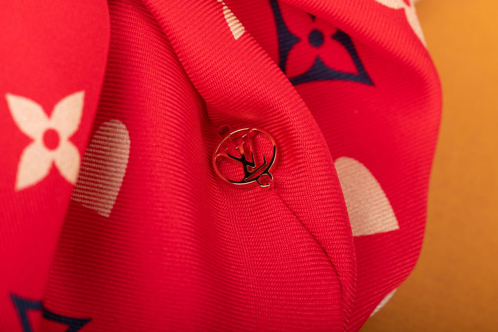 Vuitton BNIB LG Silk Bicolor Scrunchie