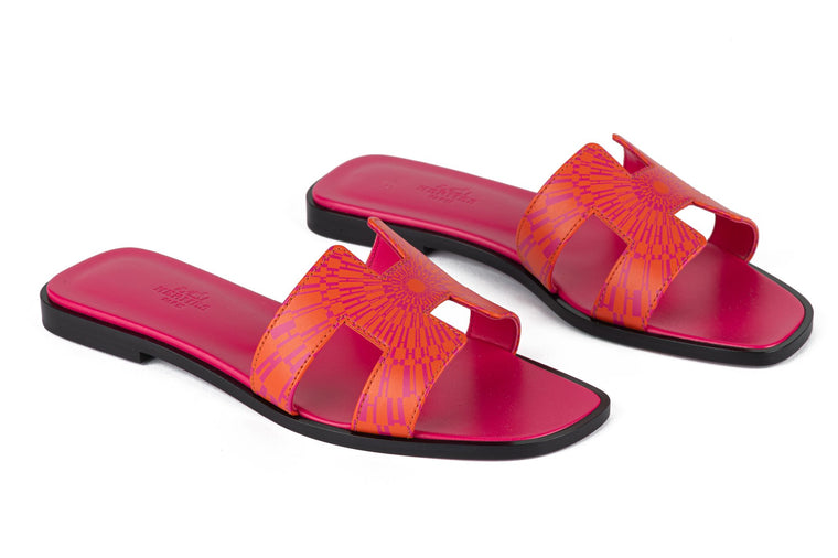 Hermes BNIB Lim Ed Orange Oran Sandals