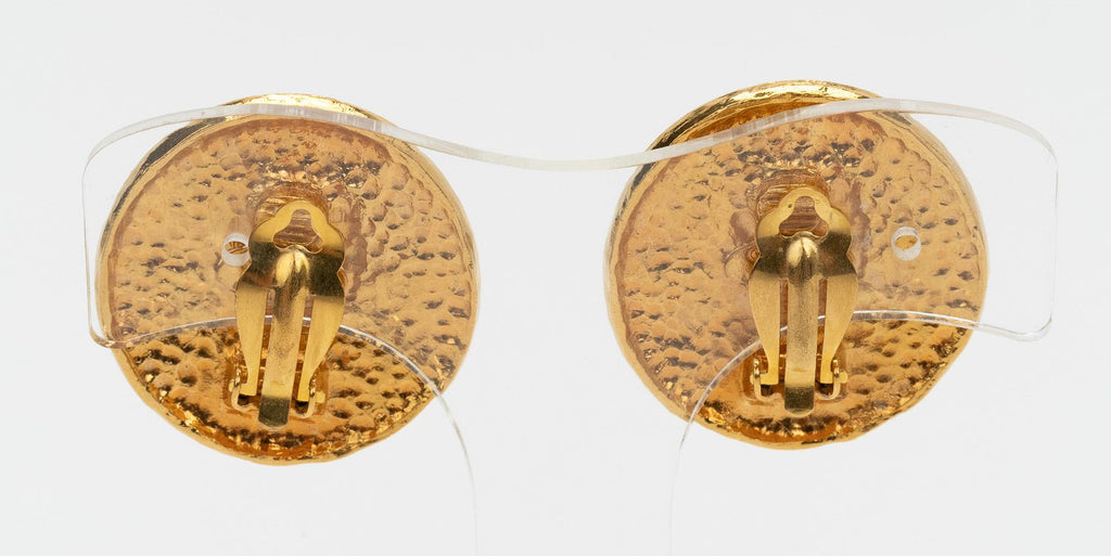 Chanel 80s Vintage Gold Clip Earrings