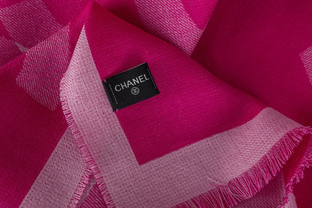 Chanel New Cashmere Shawl Fuchsia