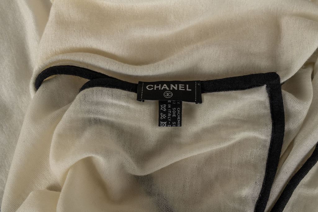 Chanel New Cashmere Shawl Cream Black