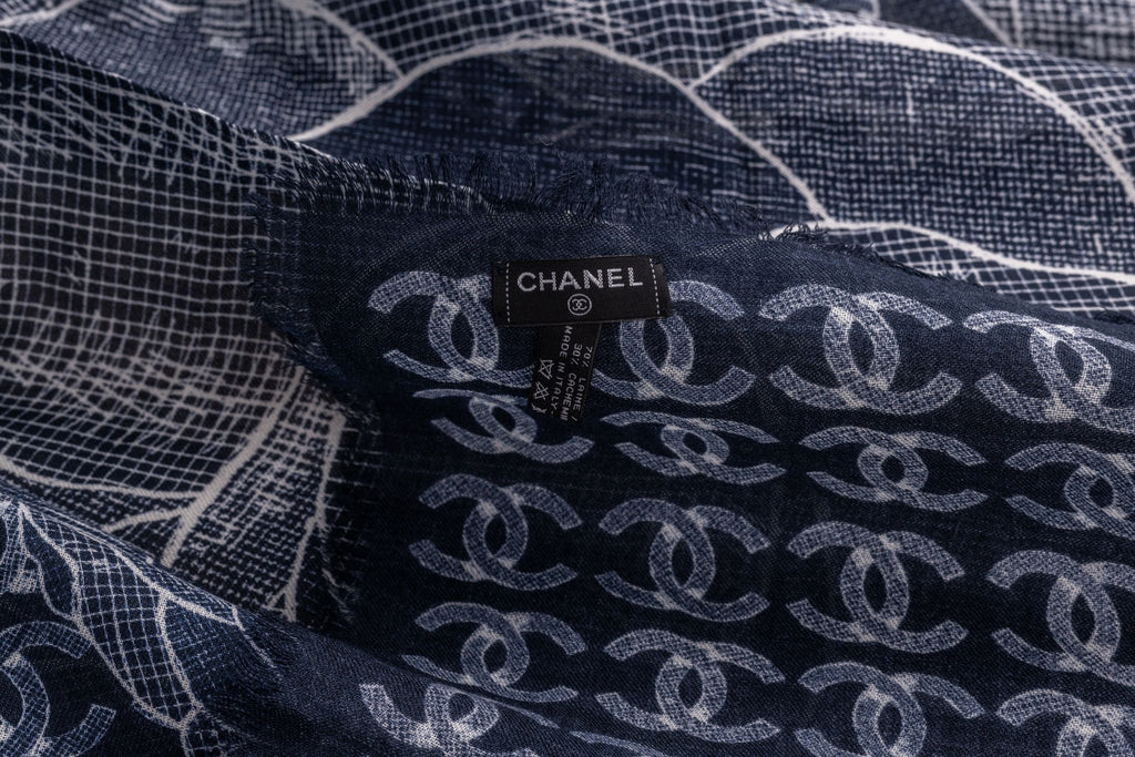 Chanel New Cashmere Camellia Navy Shawl