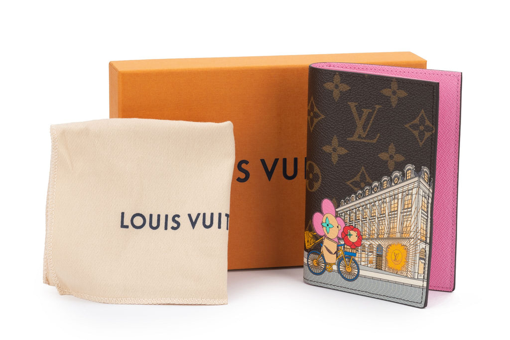 Vuitton Passport Vendome Xmas 22 NIB