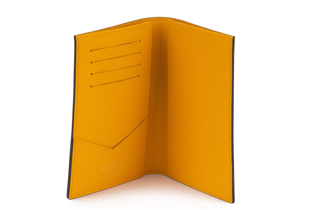 Vuitton Passport Cover  Soho Xmas 22 NIB