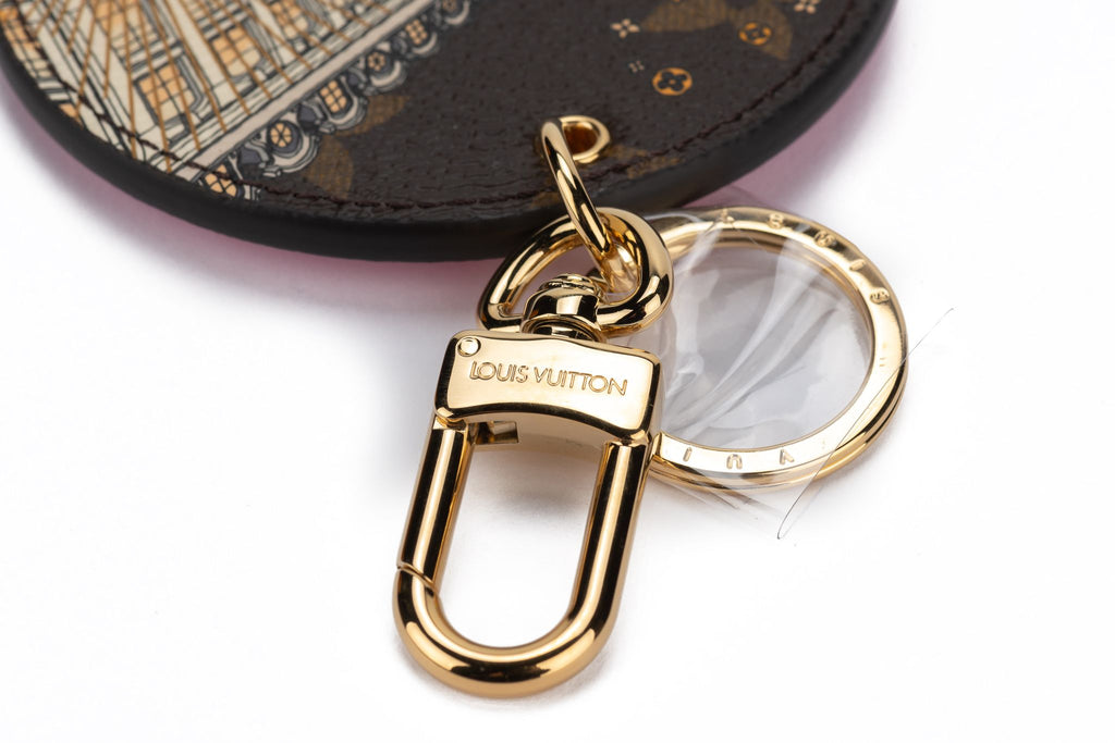 Vuitton Vendome Holiday Key Ring NIB