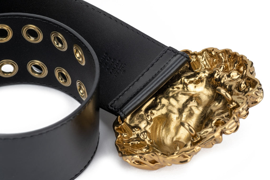 Gucci New Black Leather Lion Buckle Belt
