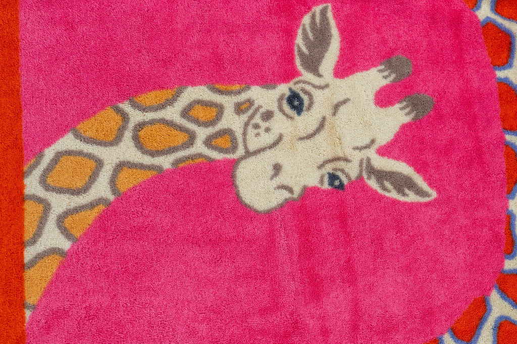 Hermes NIB Giraffes Fuchsia Beach Towel