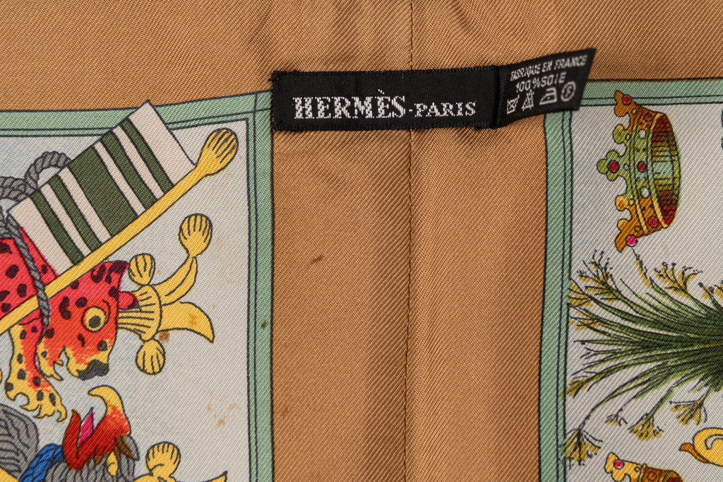 Hermès Vintage Rare Columbus Silk Stole