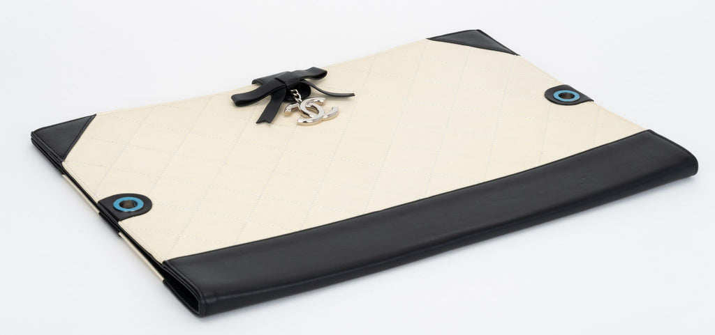 Chanel New 2014 White Portfolio Clutch