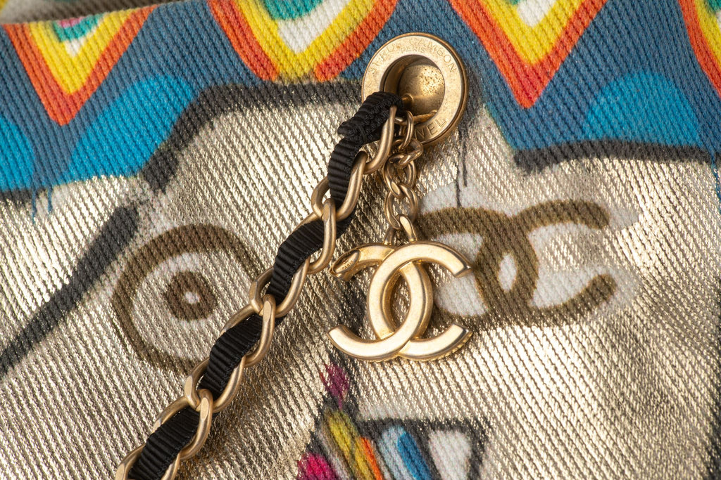 Chanel 2019 Street Spirit Tote