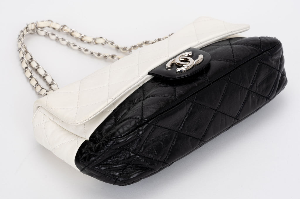 Chanel Black/White Leather Crossbody Bag