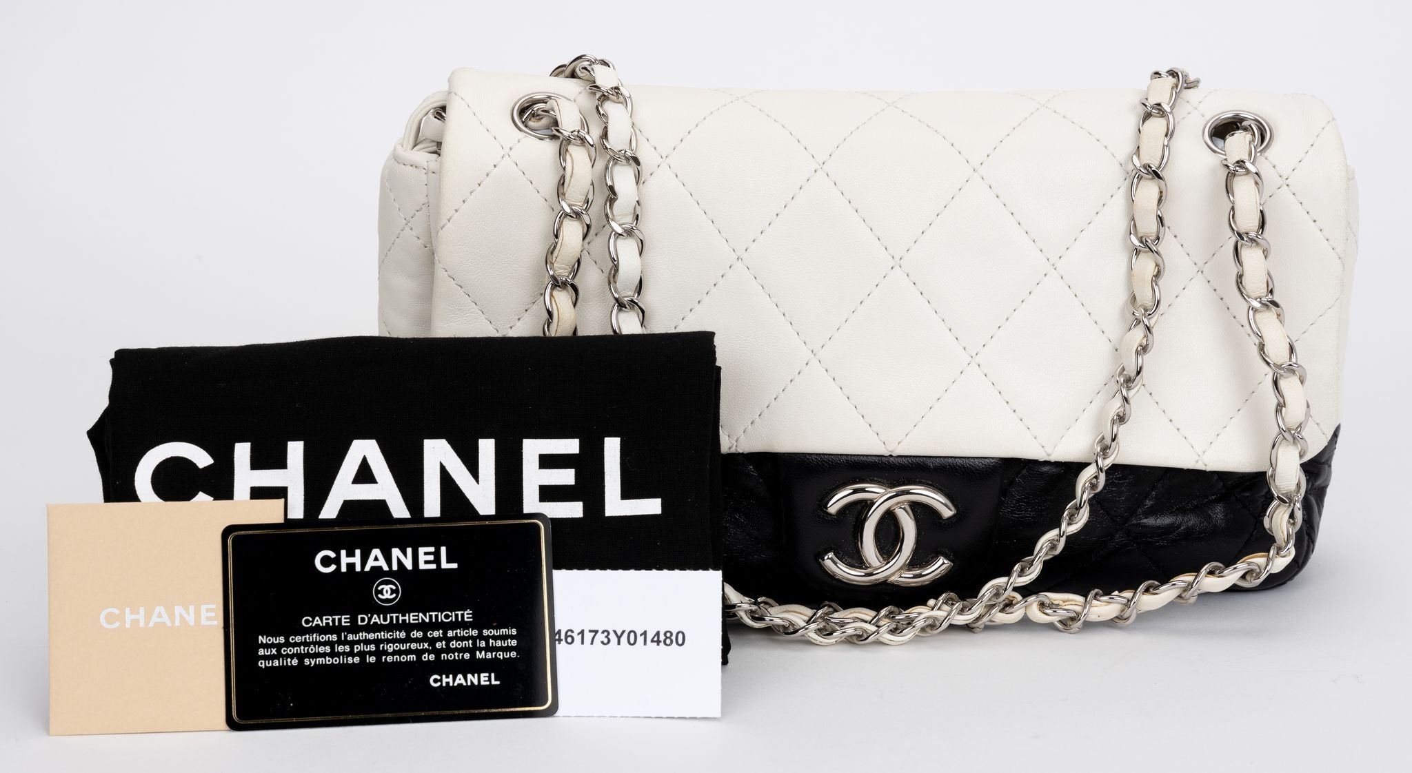 Chanel Black/White Leather Crossbody Bag Vintage Lux