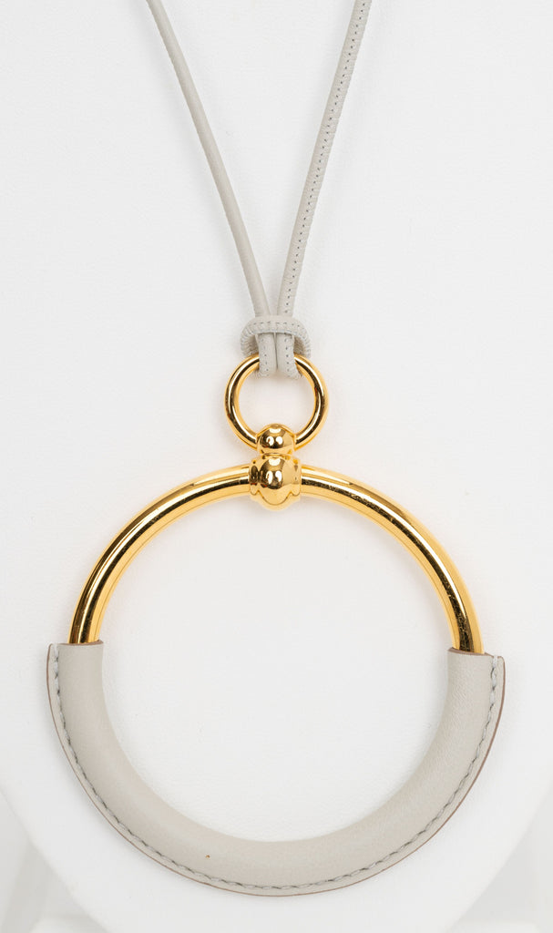 Hermès White Gold Leather Loop Necklace