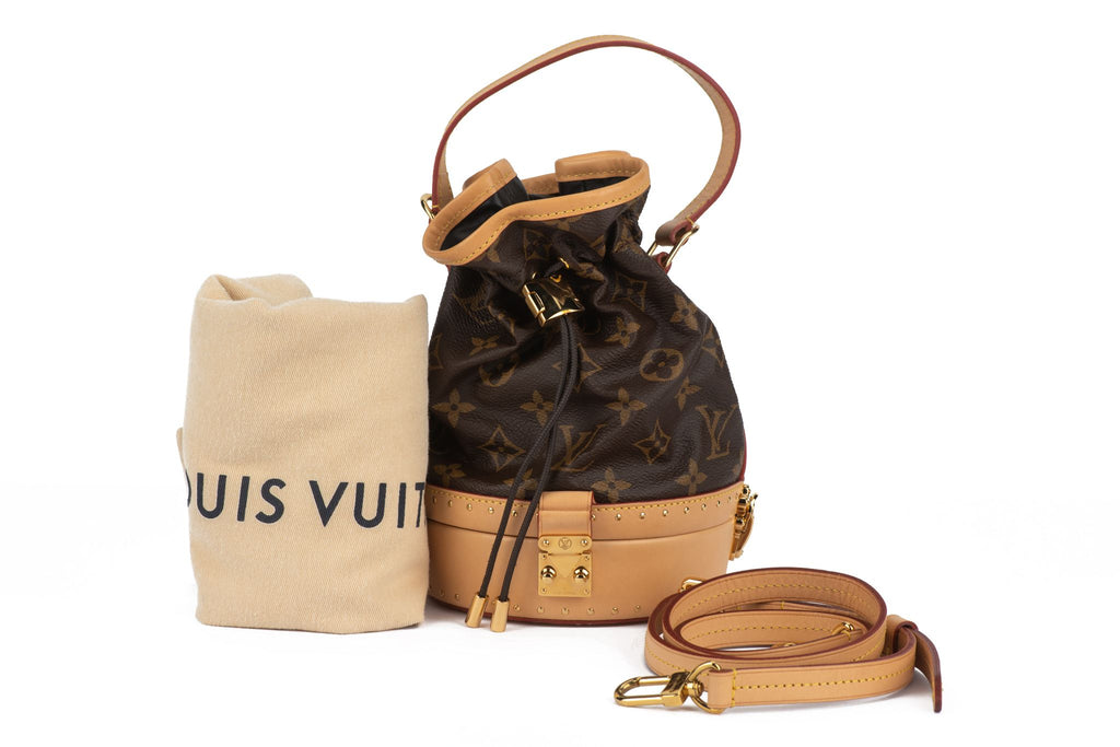 Louis Vuitton Petit Noe Trunk Bag