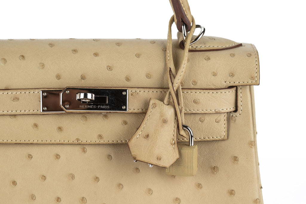 Hermès Kelly 28 Ostrich Parchemin