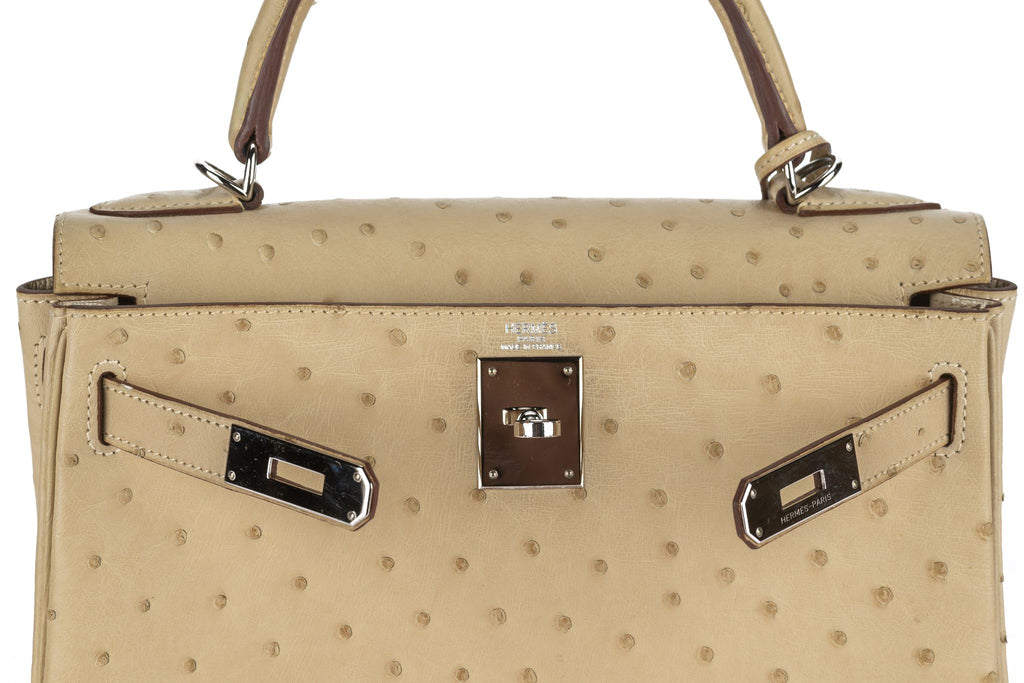 Hermès Kelly 28 Ostrich Parchemin