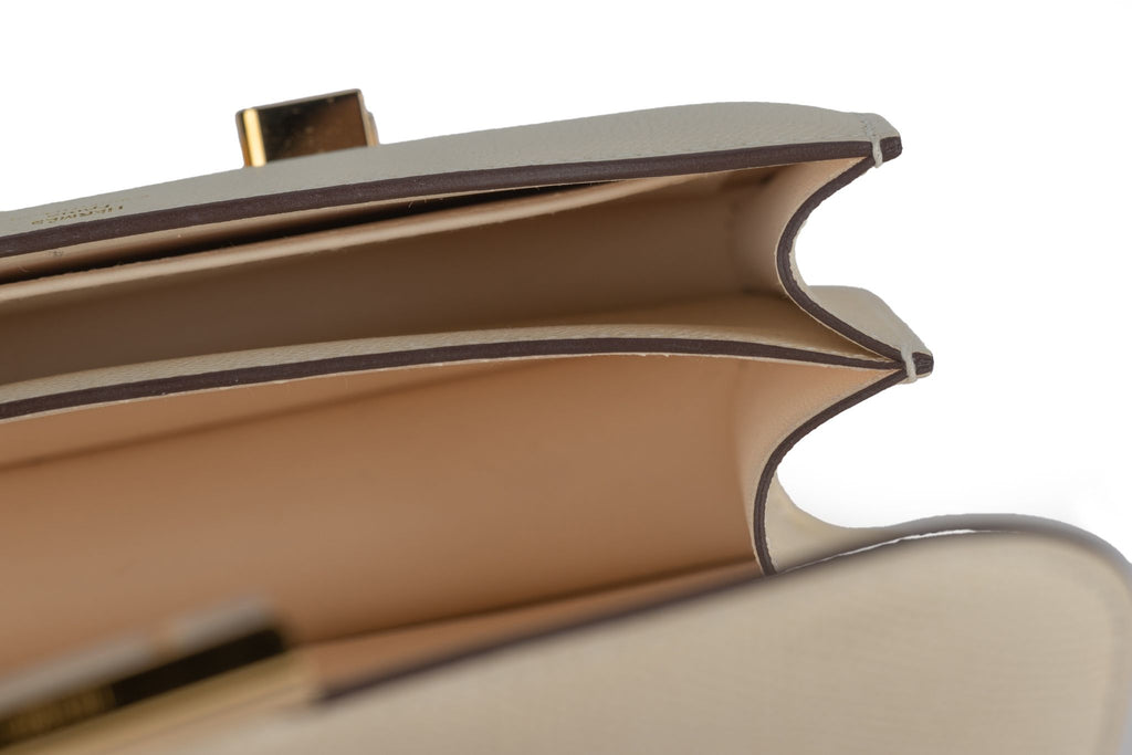 Hermès Mini Constance 18cm Craie