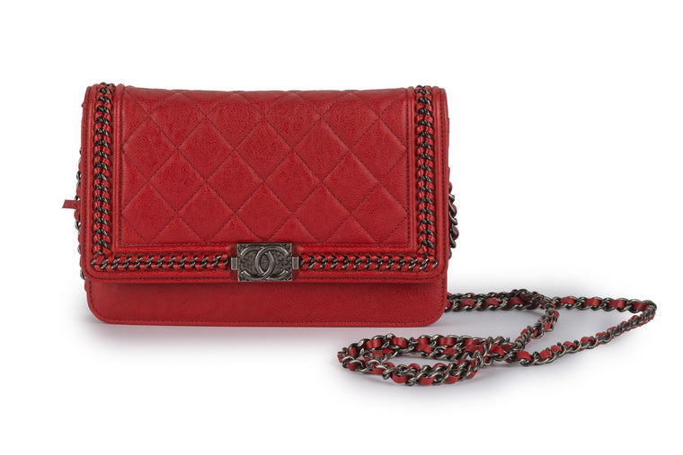 Chanel Chain Around Boy Wallet On Chain