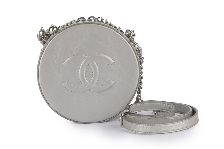 Chanel Round as Earth Crossbody Bag Glaz
