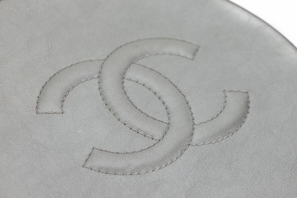 Chanel Round as Earth Crossbody Bag Glaz