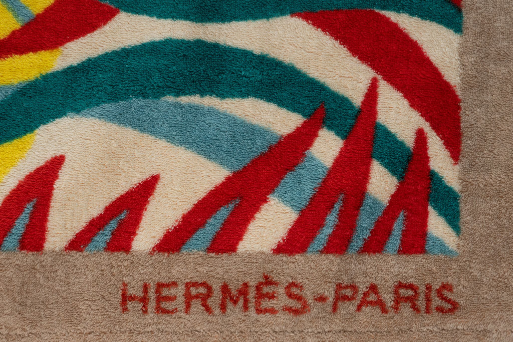Hermès âœTigre à lâ˜ananasâœ Beach Towel