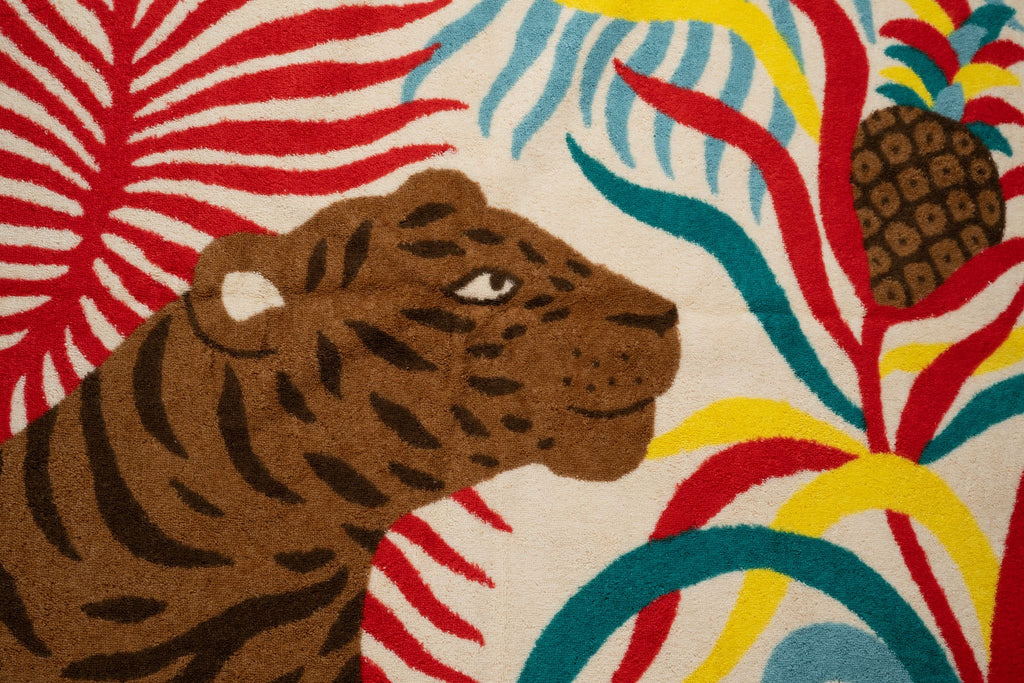 Hermès âœTigre à lâ˜ananasâœ Beach Towel