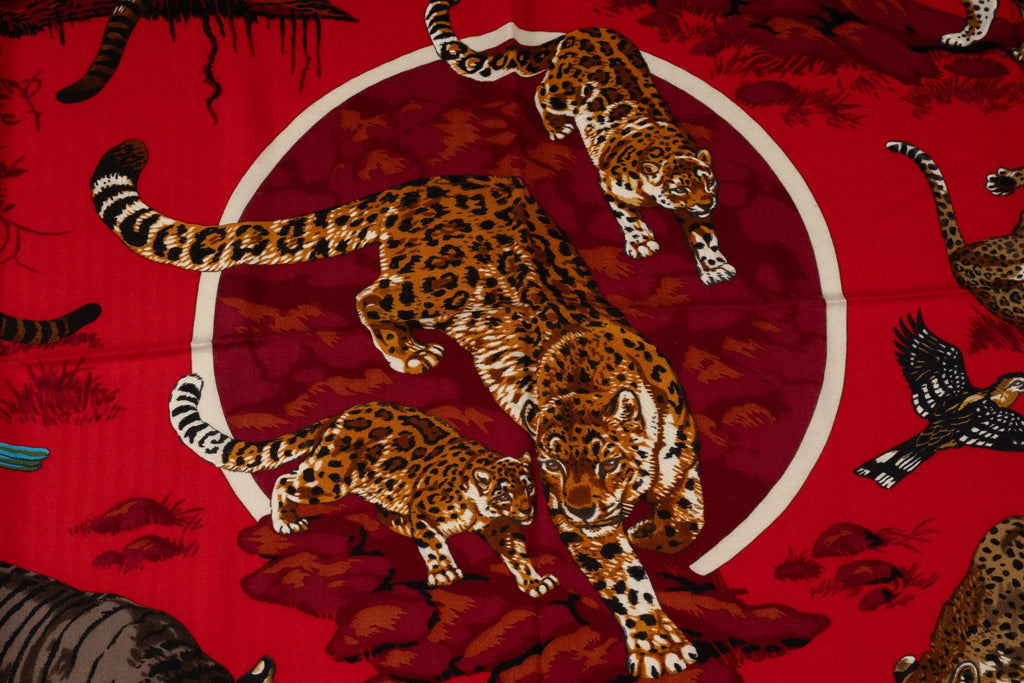 Hermès "Tendresse Feline" Shawl